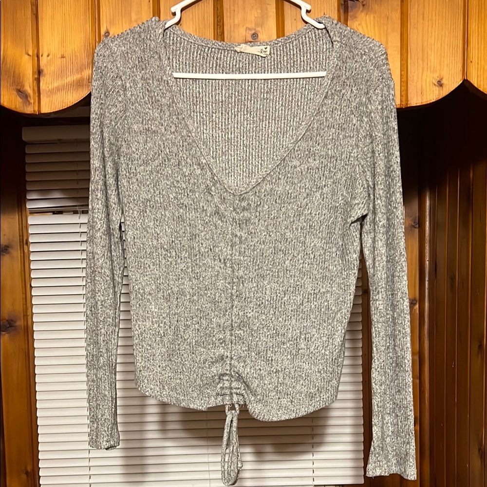 Gray V-Neck Knit Top